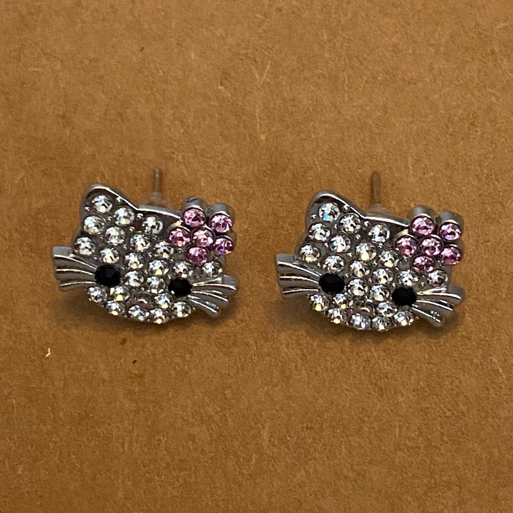 ⭐ 3/$15 ⭐ HELLO KITTY Rhinestone CZ Silver Stud Earrings ~ NEW